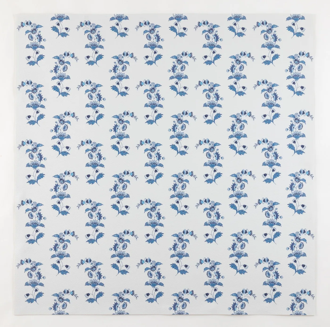 Mahjong Mat in Bellflower - White