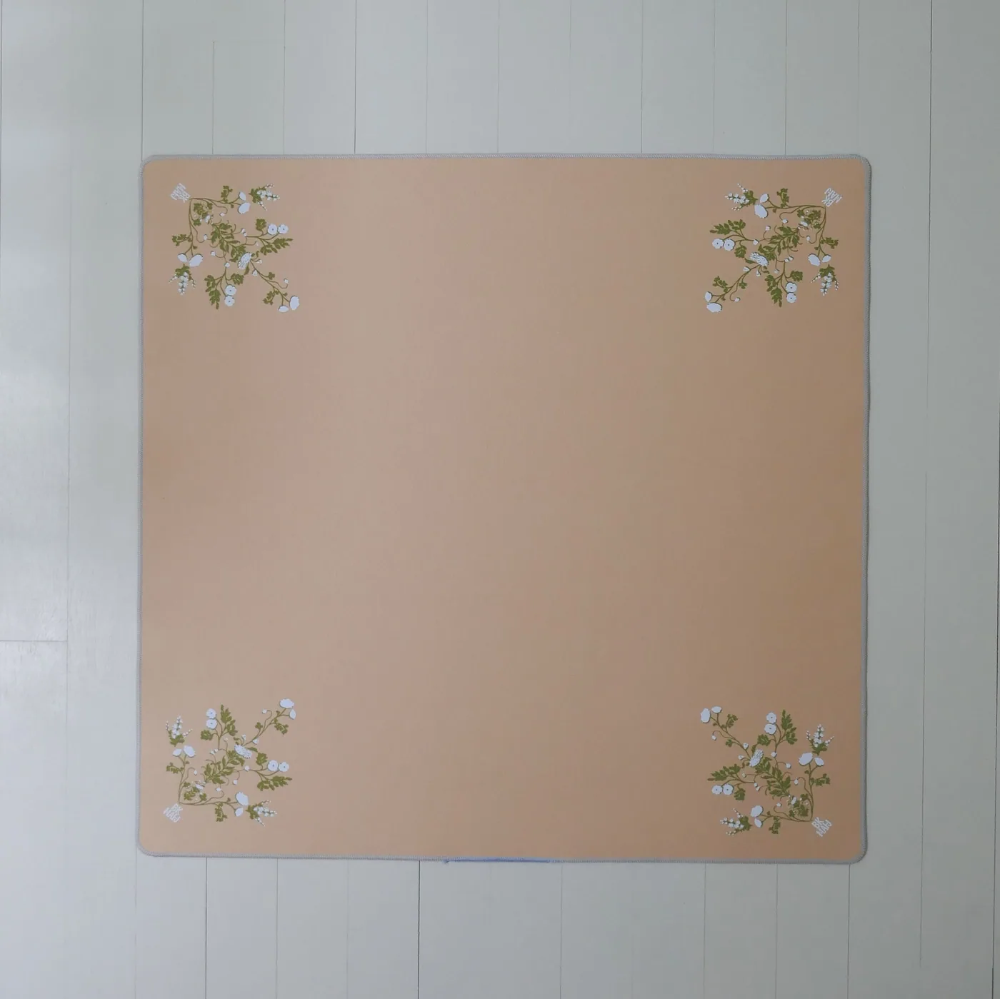 Camel Floral Felt Mahjong Mat