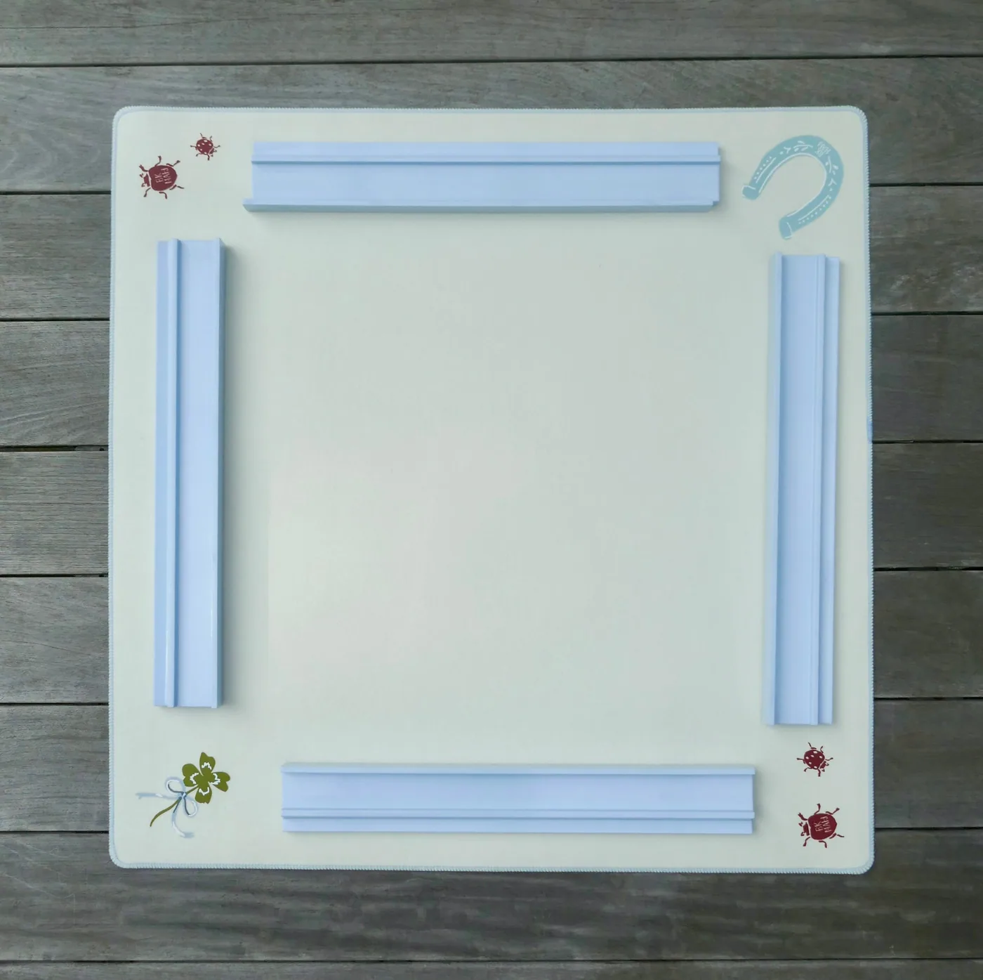 Cream Charm Felt Mahjong Mat