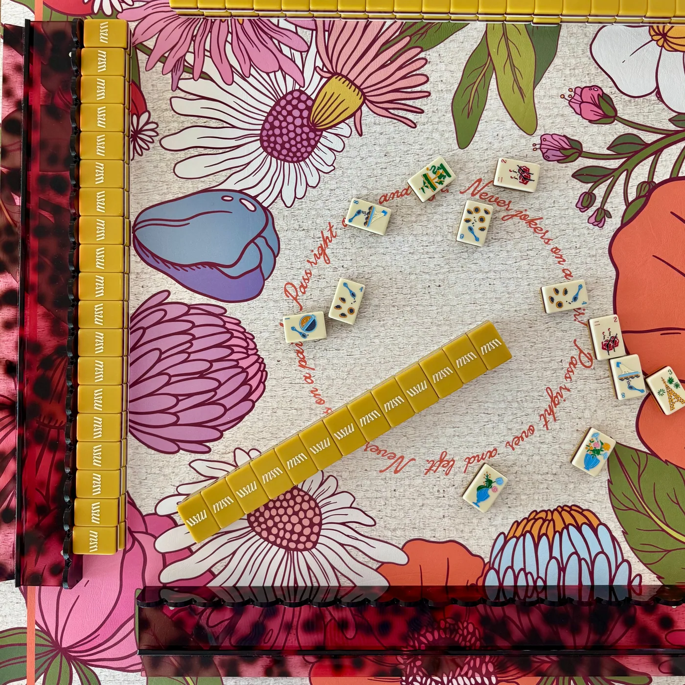 The Scalloped Rack — Pink Tortoise