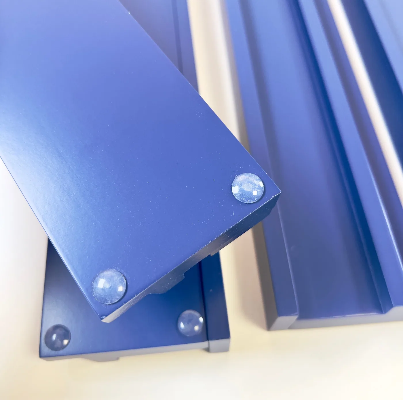 20" Wooden Mahjong Racks (Admiral Blue)