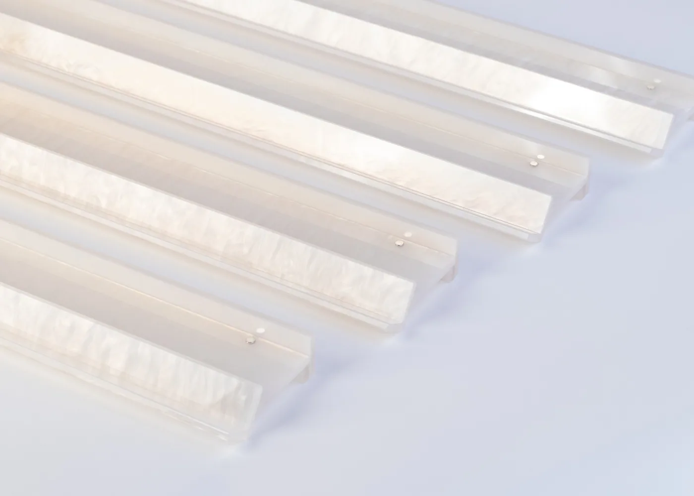 Classic Acrylic Racks (Iridescent Opal)