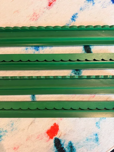 Solid Wood Green Scallop Racks and Pushers (18")