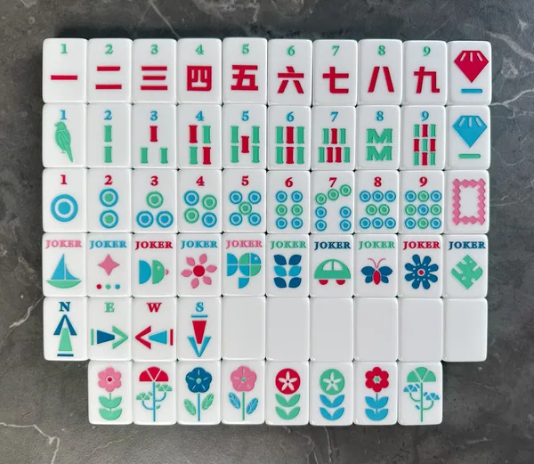 IMPERFECT Serenity Mood Tiles