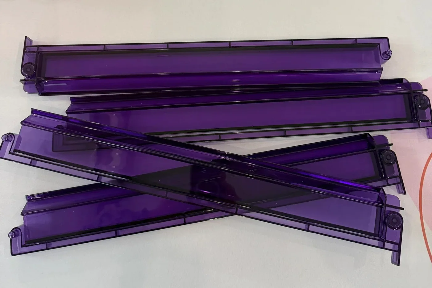 Purple Transparent Mahjong Racks With Attached Pushers