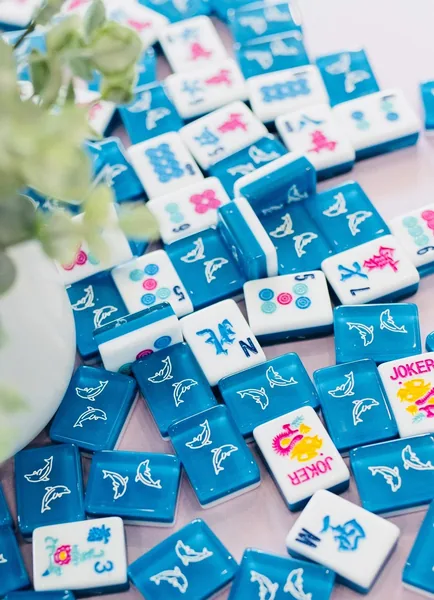 3 Layer Teal Blue with Dolphins American MahJongg tile set
