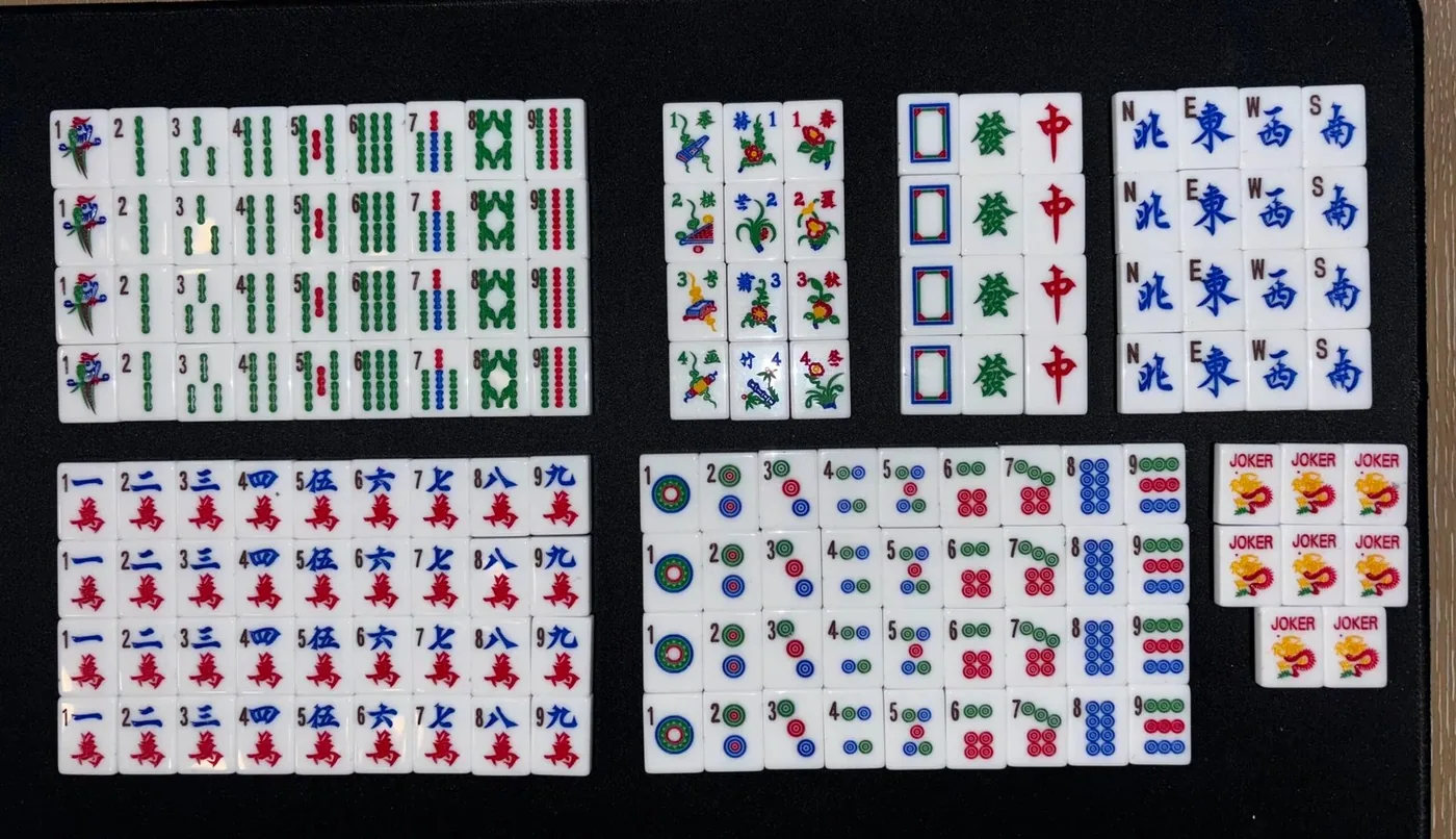 3 Layer Black Engraved & Hand Painted American Mah Jongg tile set