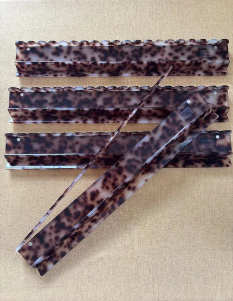 Signature Scalloped Racks - Blonde Tortoise