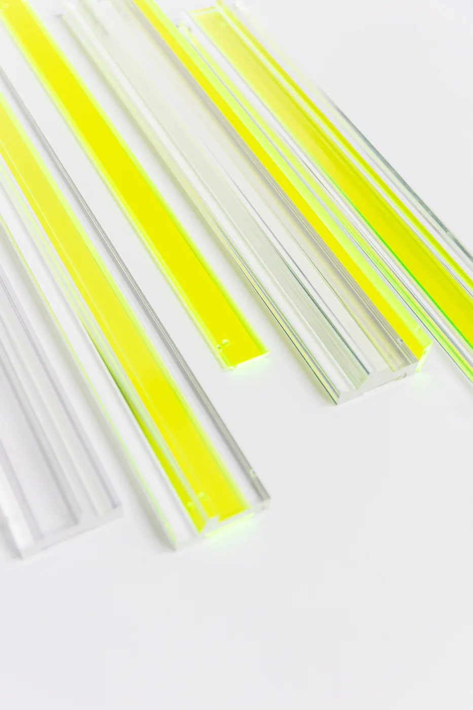 Lucite Pusher - Neon
