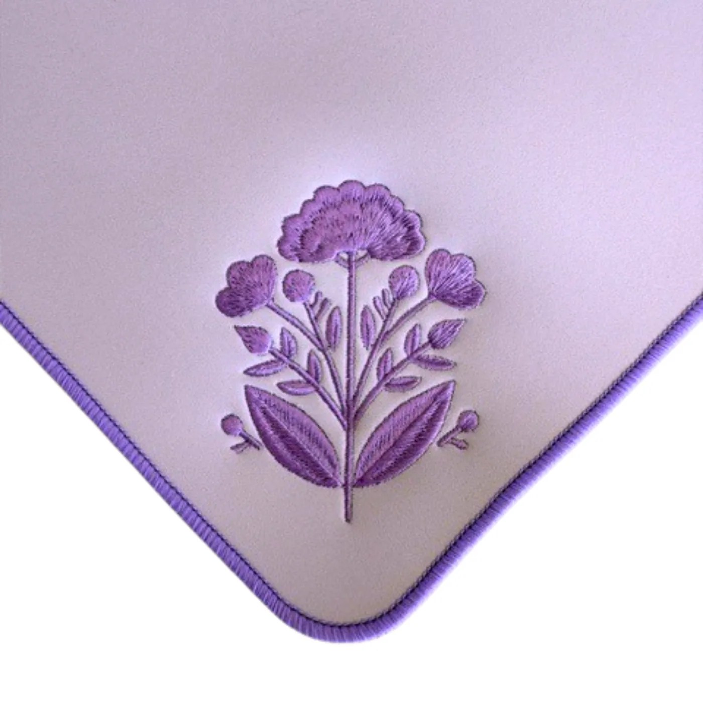 Embroidered Mahjong Mat in Lavender