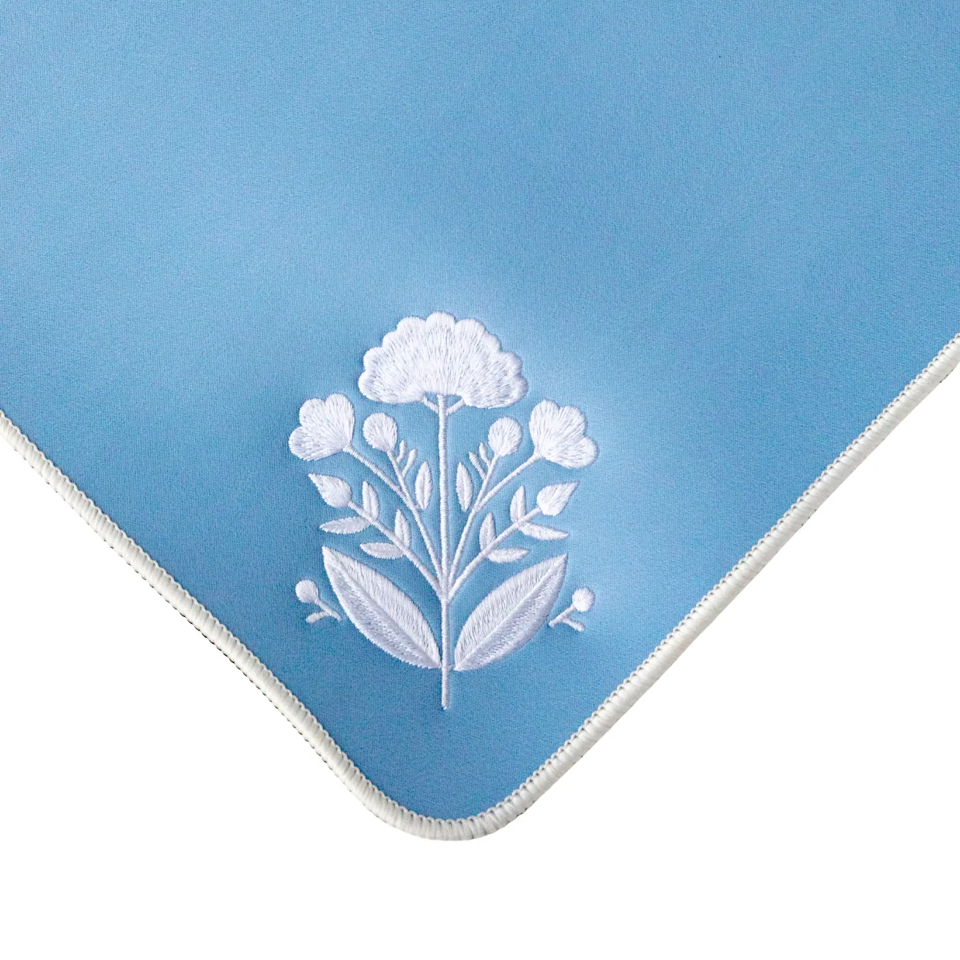 Embroidered Mahjong Mat in Blue