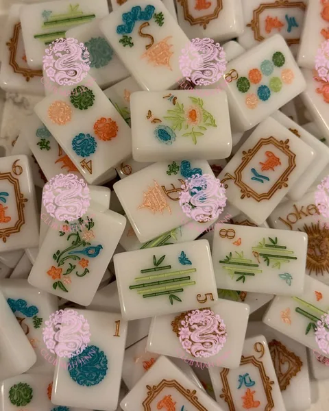 CUSTOM 2nd Edition Classic White Tile Set PRE-ORDER EARLIEST ESTIMATED ARRIVAL 6 MONTHS FROM DATE OF ORDER ©2023 Club Mah Jenn