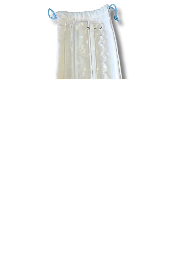 THE MM Clear Scalloped Rack & Pusher Set of 4. 20 in. - Clear Acrylic