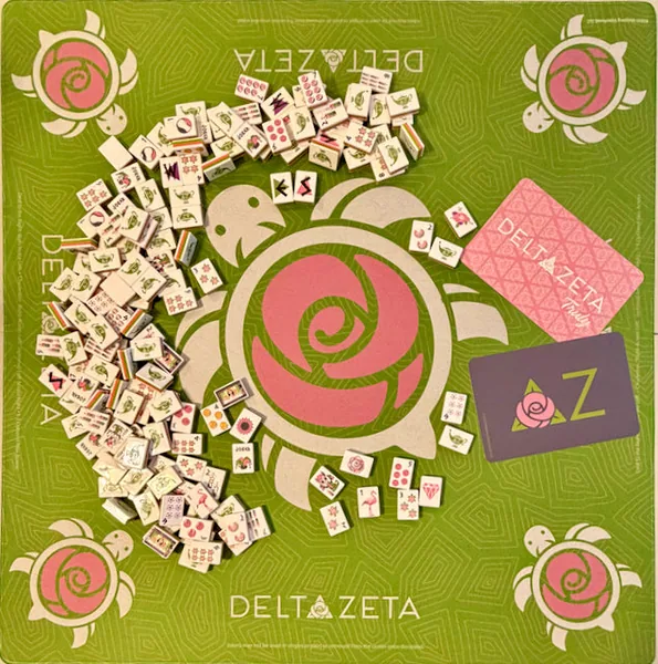 Delta Zeta Legacy Mahjong Set