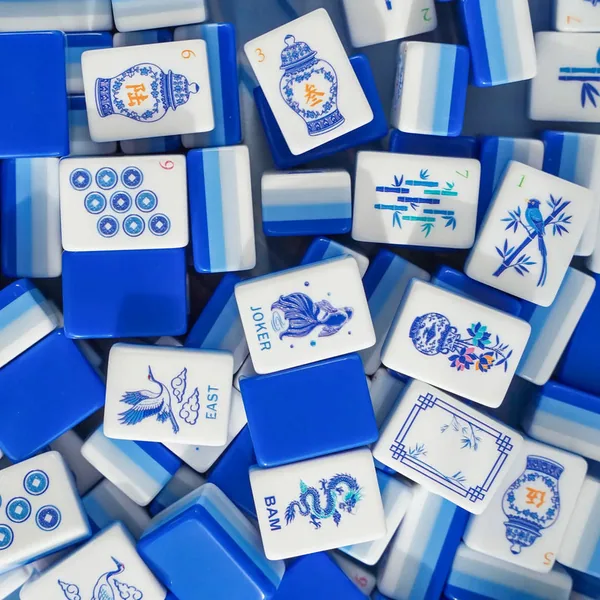 Blue Chinoiserie Mahjong Set