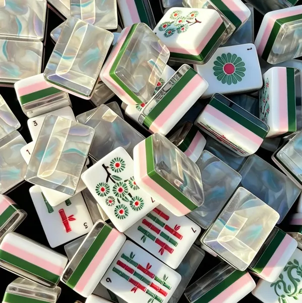Mirage Aurora Botanical Garden Mahjong Set