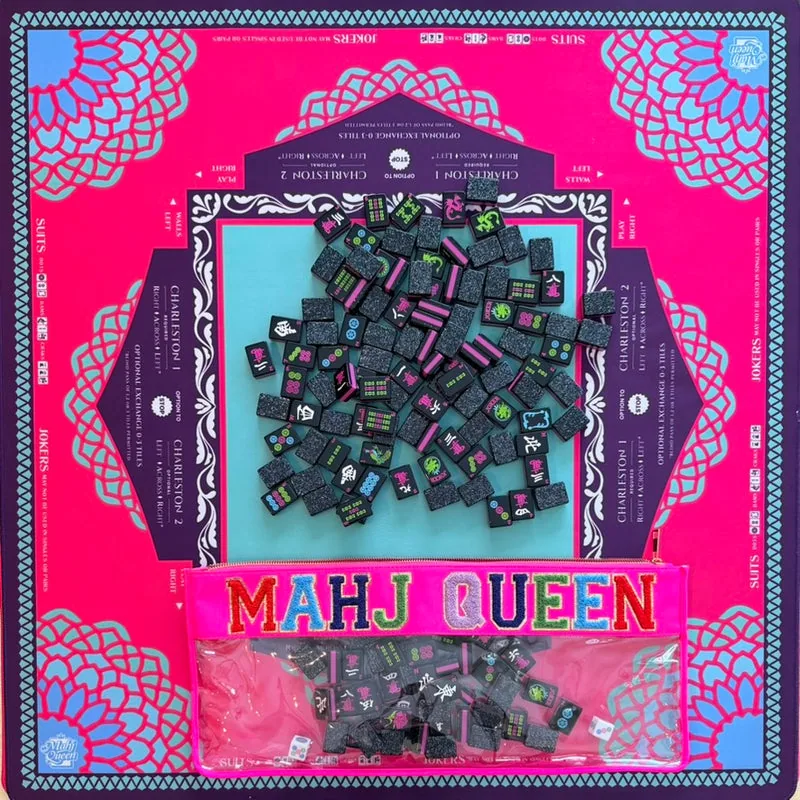 Queen’s Palace: Royal Breeze Mahjong Mat