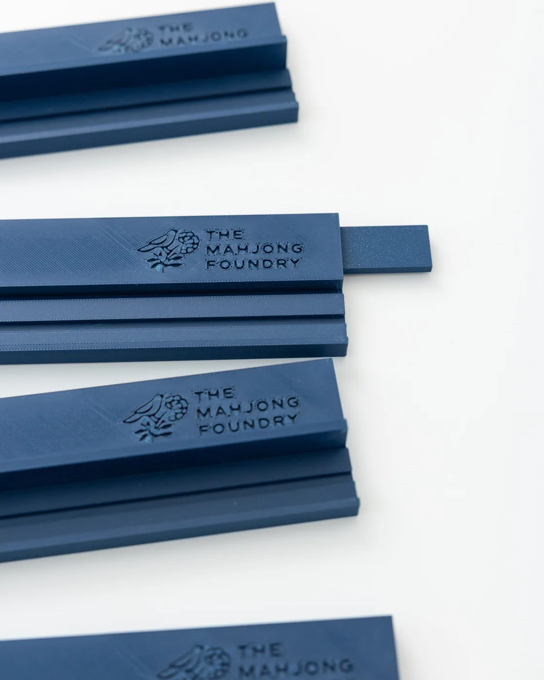 Travel Racks 13 Inch - Dark Blue